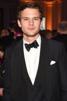 Jeremy Irvine poster