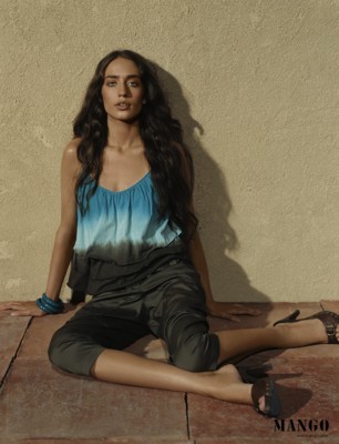 Elizabeth Jagger poster