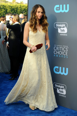 Sutton Foster sweatshirt