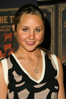 Amanda Bynes poster