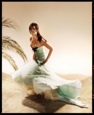 Penelope Cruz sweatshirt