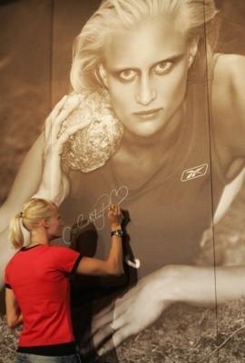 Carolina Kluft poster