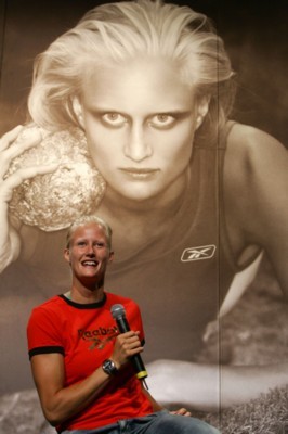 Carolina Kluft poster