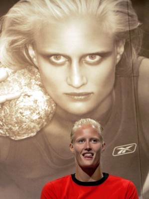 Carolina Kluft poster