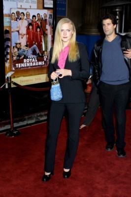 Dominique Swain poster