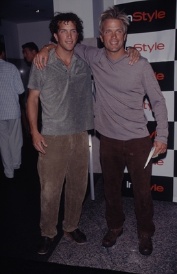 David Chokachi sweatshirt