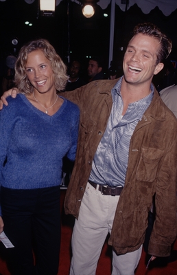 David Chokachi sweatshirt