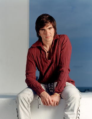 Juanes poster