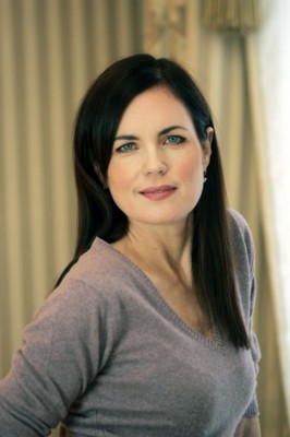 Elizabeth McGovern poster