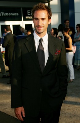 Joseph Fiennes poster