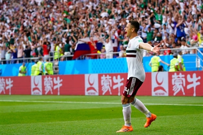 Chicharito sweatshirt