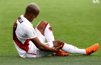 Andre Carrillo poster