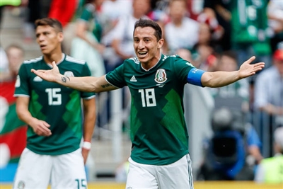 Andres Guardado sweatshirt