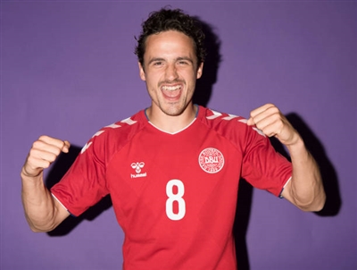 Thomas Delaney poster