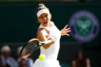 Simona Halep sweatshirt