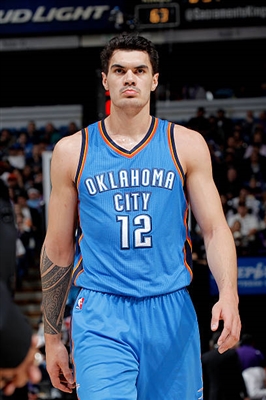 Steven Adams sweatshirt