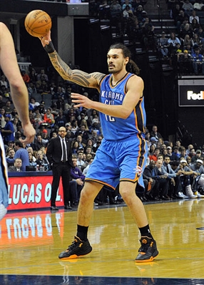 Steven Adams sweatshirt