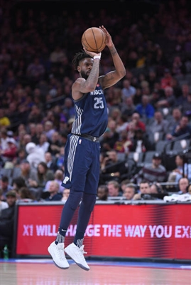 Reggie Bullock poster