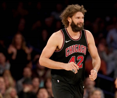 Robin Lopez sweatshirt