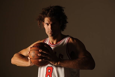 Robin Lopez sweatshirt