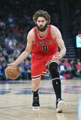 Robin Lopez sweatshirt