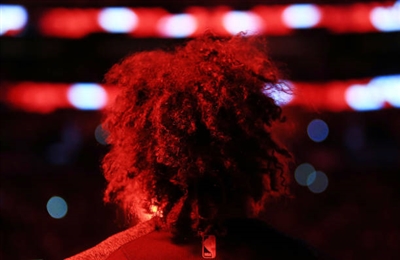 Robin Lopez sweatshirt