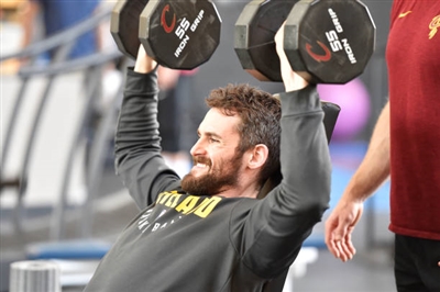 Kevin Love sweatshirt