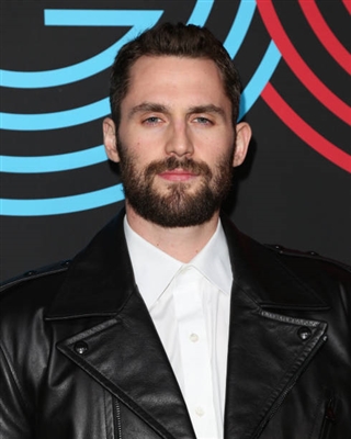 Kevin Love sweatshirt