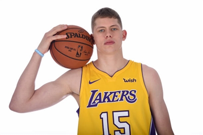 Moritz Wagner poster