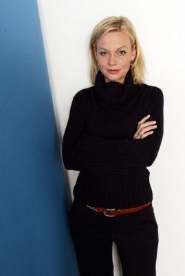 Samantha Mathis poster
