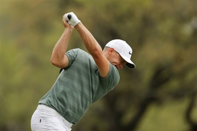 Alex Noren sweatshirt