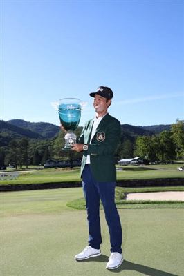 Kevin Na poster