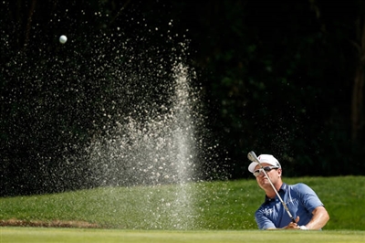 Zach Johnson sweatshirt