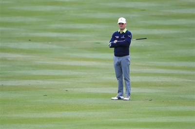 Zach Johnson sweatshirt