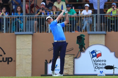 Zach Johnson sweatshirt