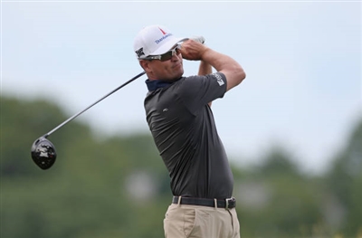 Zach Johnson sweatshirt