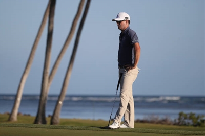 Zach Johnson sweatshirt