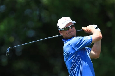 Zach Johnson sweatshirt