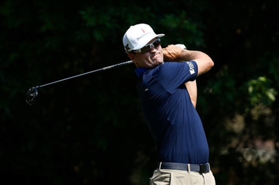 Zach Johnson sweatshirt