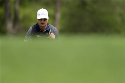 Zach Johnson sweatshirt