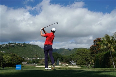 Zach Johnson sweatshirt