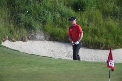 Zach Johnson sweatshirt