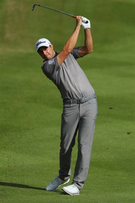 Peter Uihlein sweatshirt