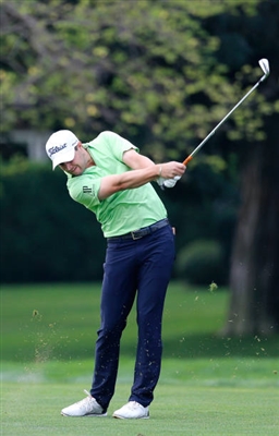 Peter Uihlein sweatshirt