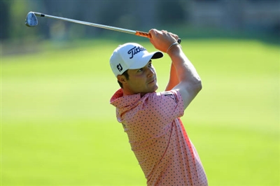 Peter Uihlein sweatshirt