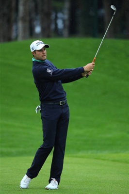 Peter Uihlein sweatshirt