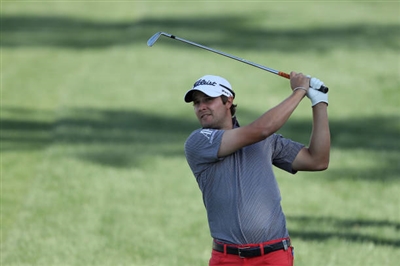 Peter Uihlein sweatshirt