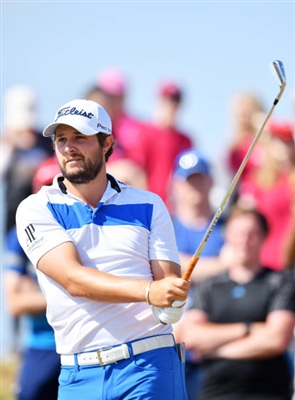 Peter Uihlein sweatshirt