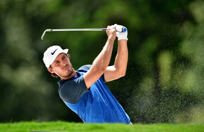 Jamie Lovemark sweatshirt