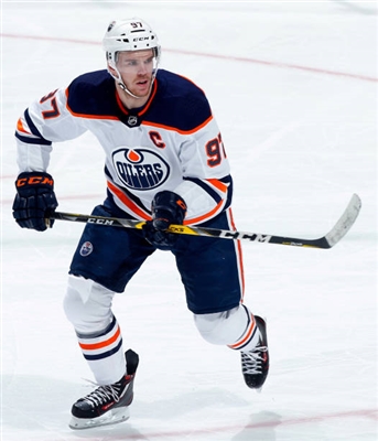 Connor Mcdavid sweatshirt